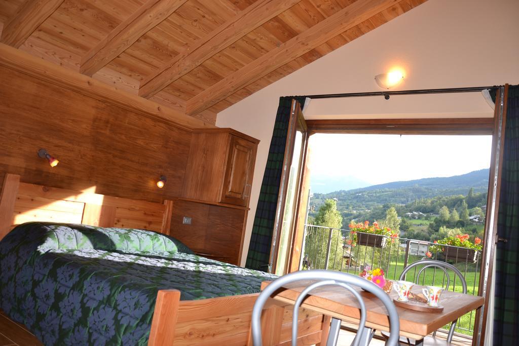 Village Paradis Roisan Chambre photo
